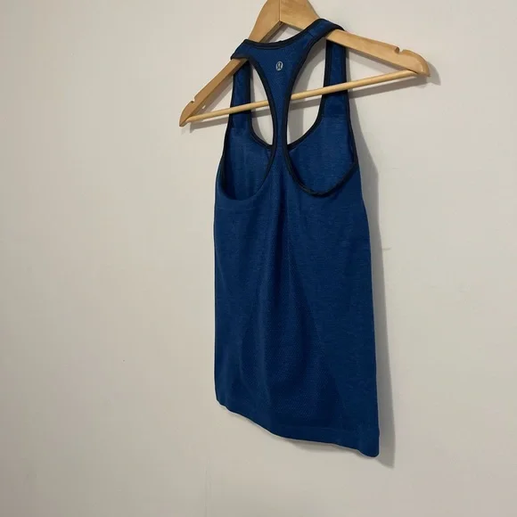 Lululemon Ebb & Flow Racerback Tank  Heathered Rugged Blue/Heathered Inkwell 6 - Picture 14 of 16